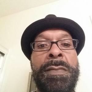 Meet your Posher, Barry